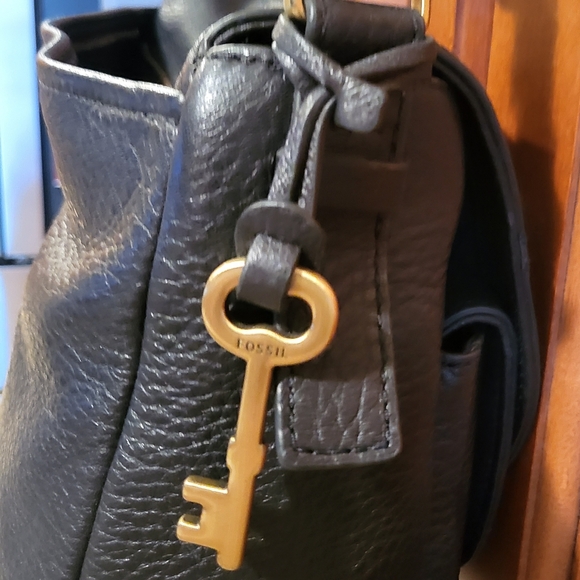 FOSSIL Cross Body - Picture 6 of 8